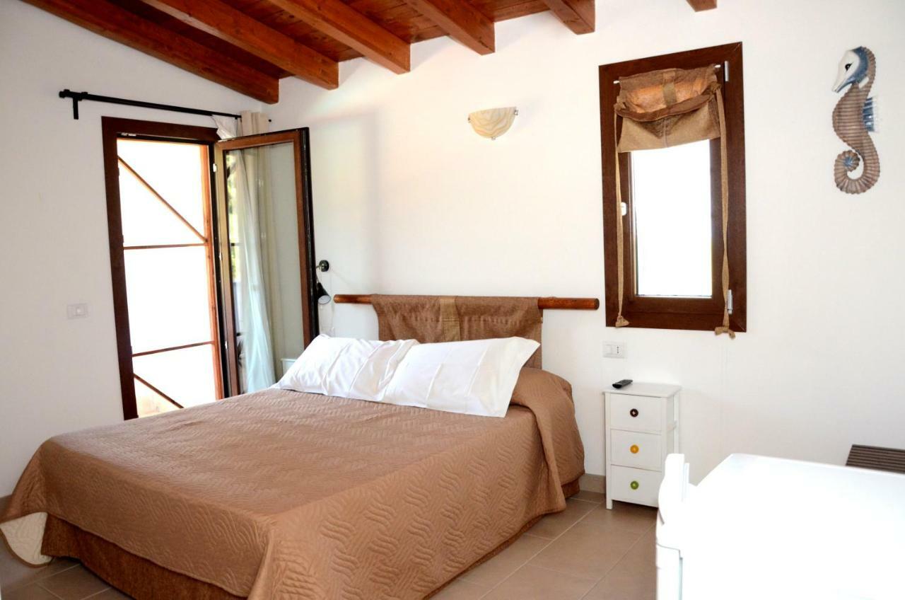 B&B Il Mirto Di Paola Torpe Екстер'єр фото