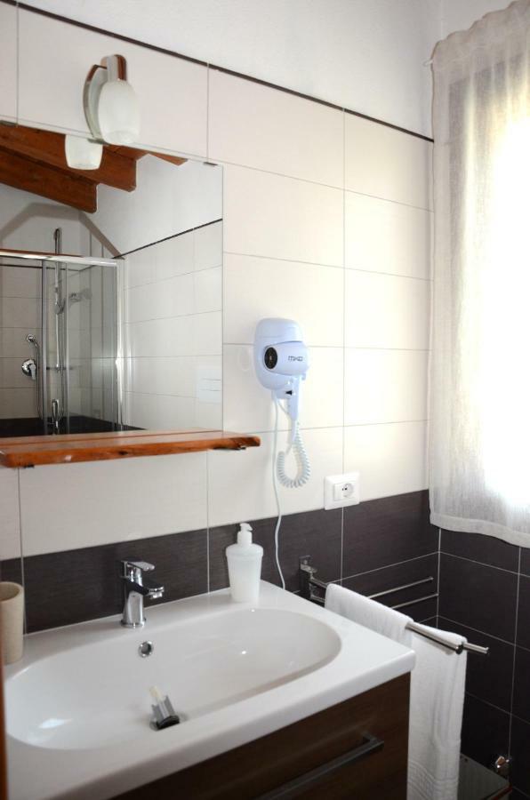 B&B Il Mirto Di Paola Torpe Екстер'єр фото